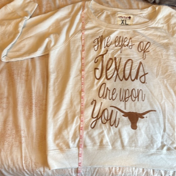 College Vault University of Texas “the eyes of Texas are upon you” Sweatshirt - Picture 4 of 9